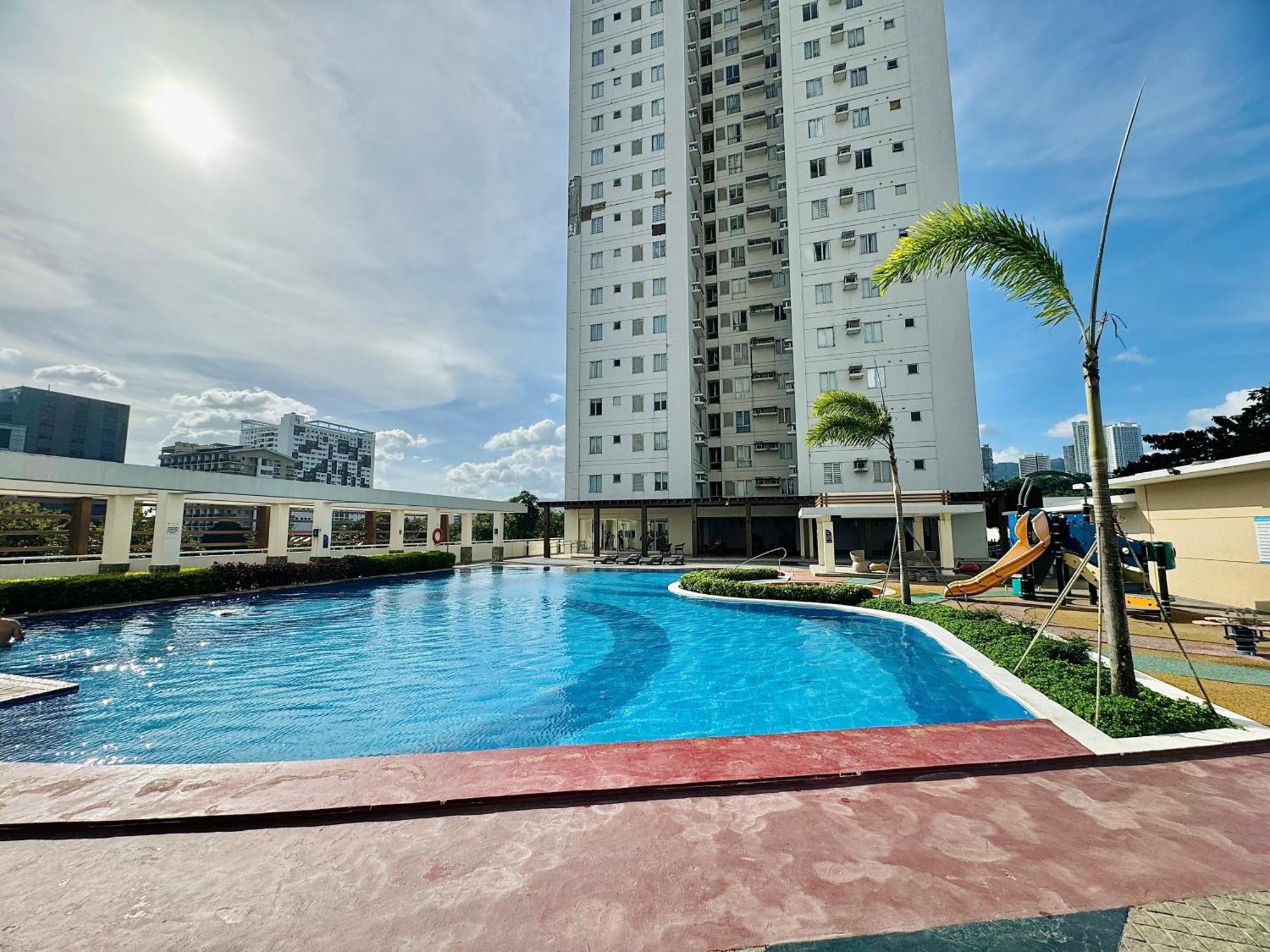 One- Bedroom Avida Cebu Tower 1 It Park מראה חיצוני תמונה